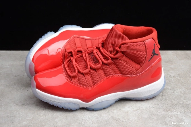 11 378037-623 RetroGym Red Air Jordan 0526